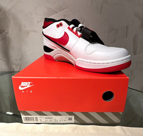Nike air low top sneaker - air,