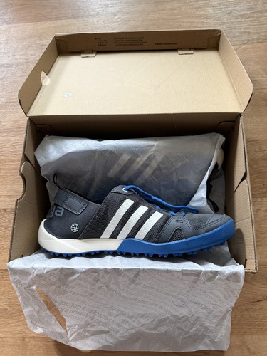 Adidas terrex daroga - , two